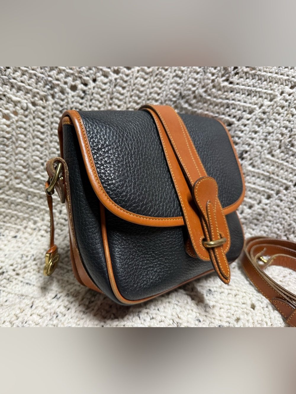 Vintage Dooney & Bourke Square Equestrian Flap Bag - Picture 2 of 11